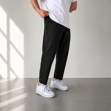 M01/ pantalon basique classe sport