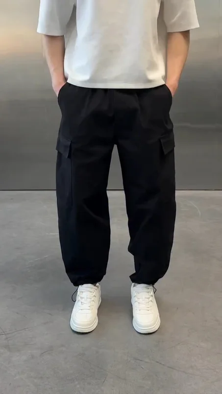 M04/ Cargo Pants