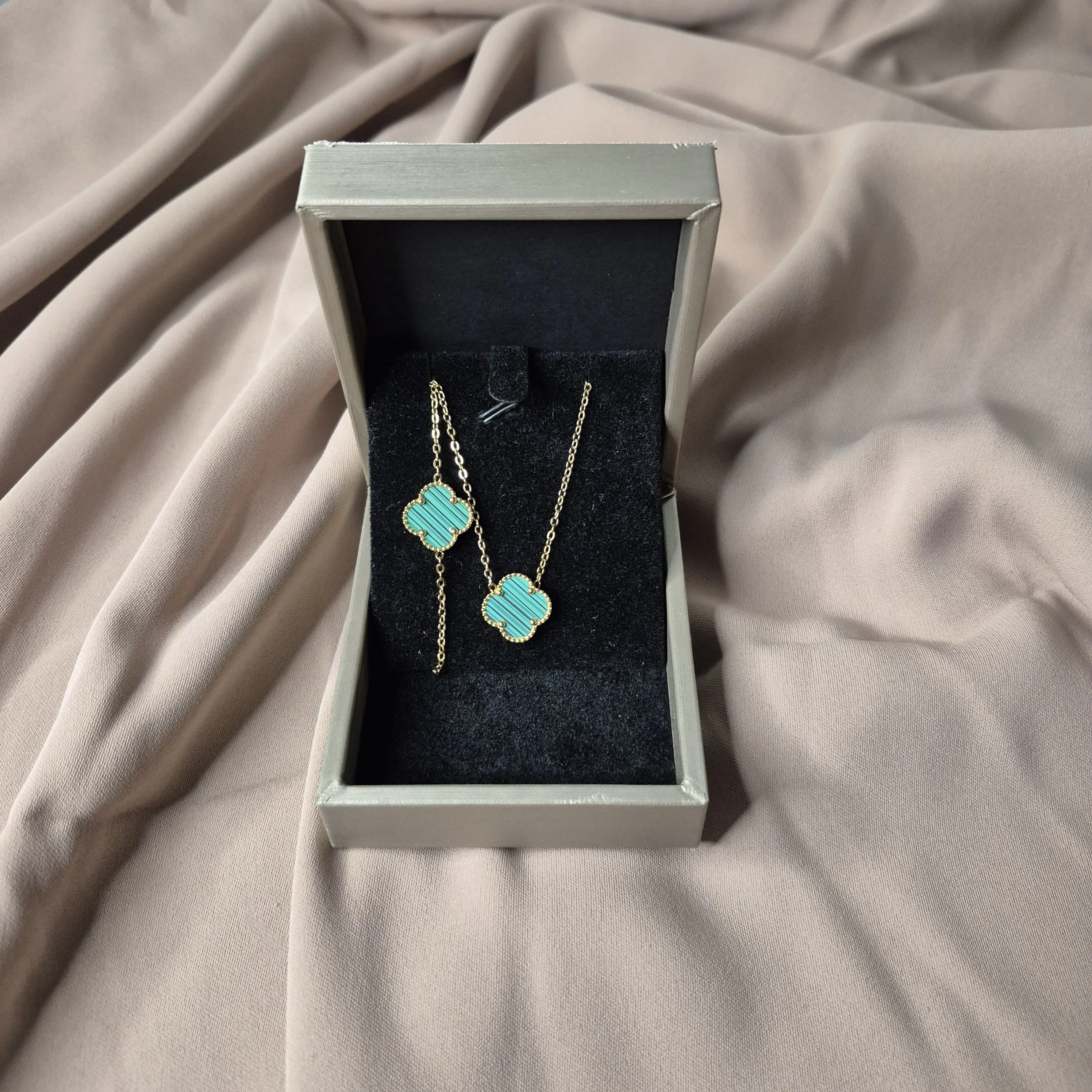 Pack Van Cleef (Collier et bracelet) en acier inoxydable