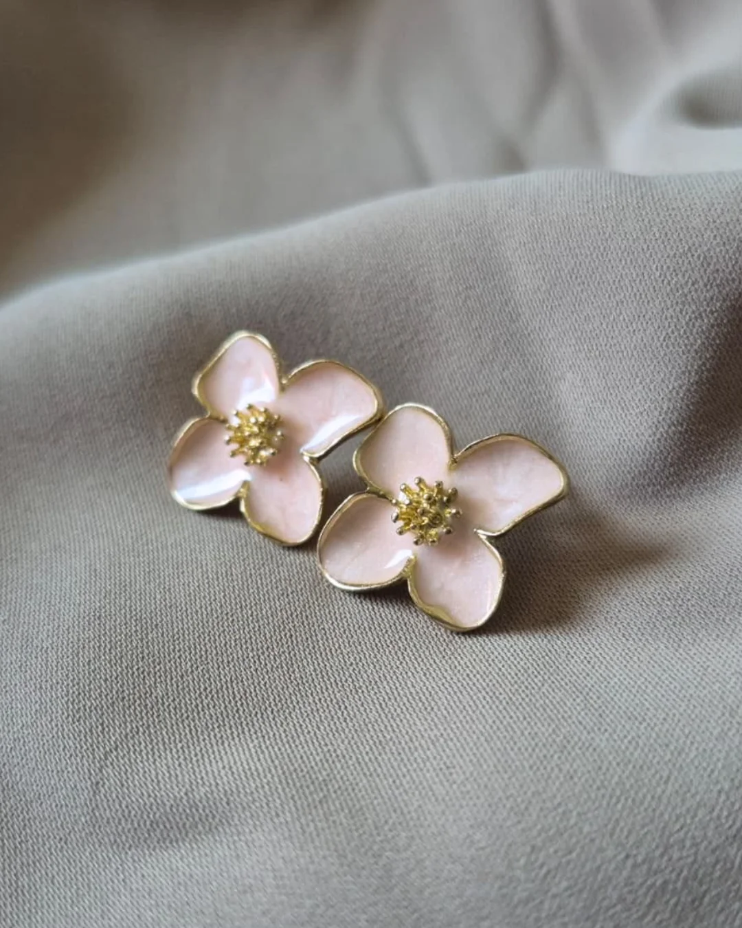 Boucles d'oreilles FLEURE en acier inoxydable