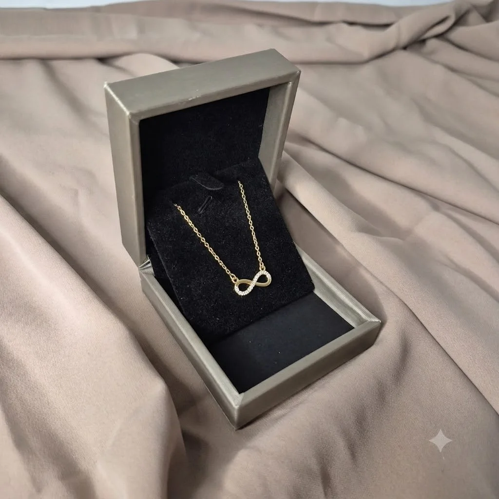 Collier Infinity