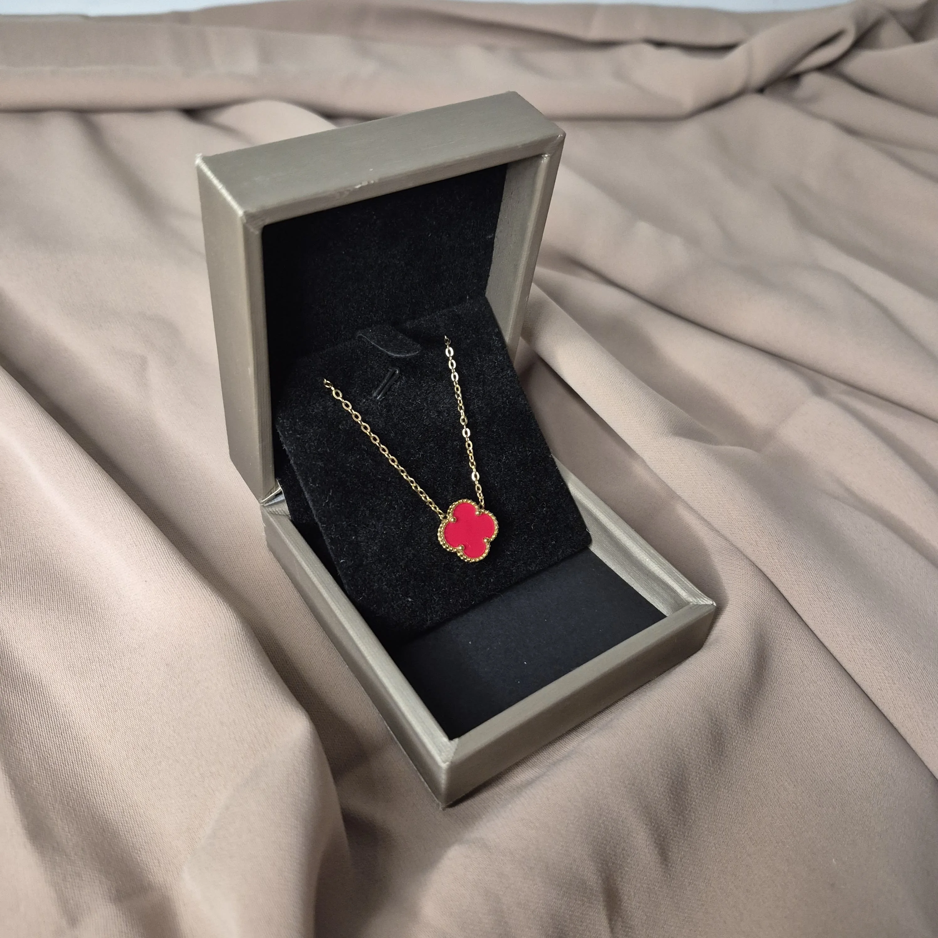 Collier Van Cleef (Vert ou Rouge)