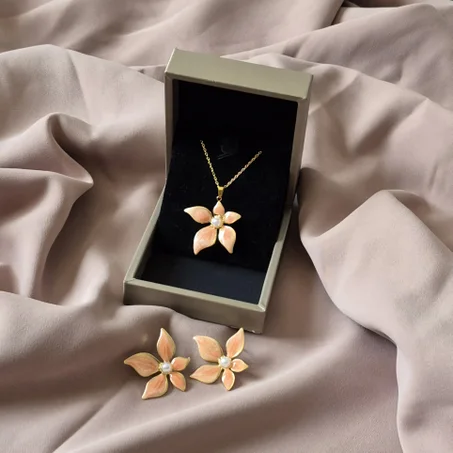 Ensemble Myflower (collier et boucles d'oreilles)