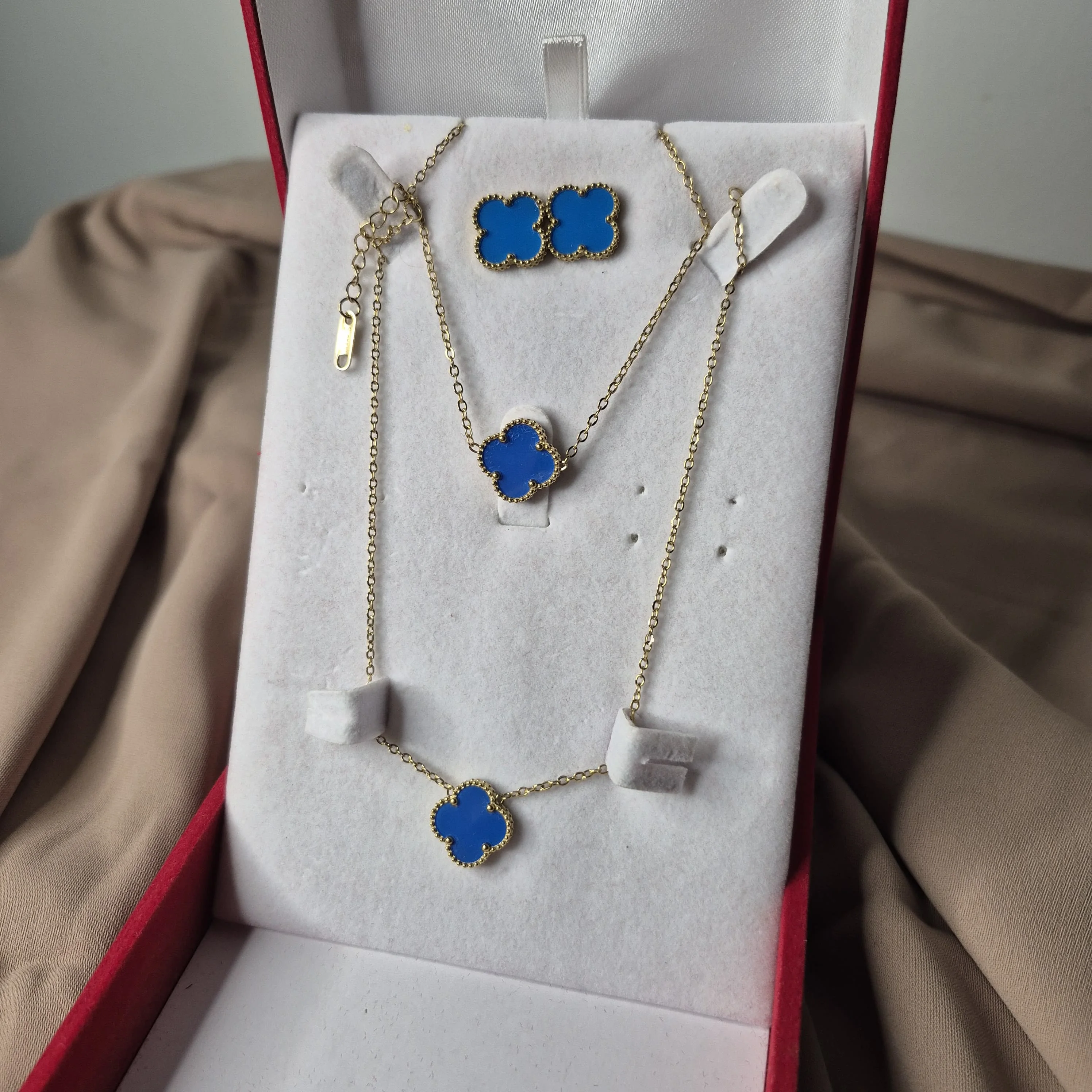 Pack Van Cleef en (Collier, bracelet et boucles d'oreilles)