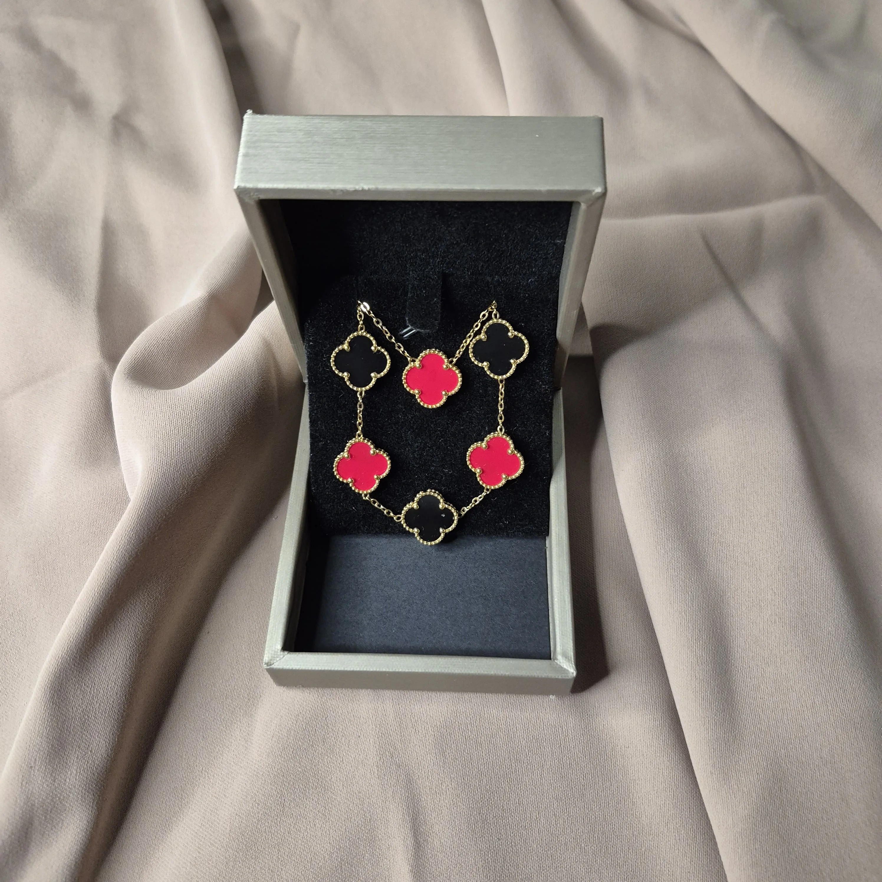 Pack Van Cleef (Collier et bracelet) en acier inoxydable