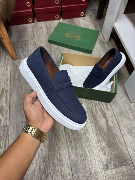 Ballerine bleu nubik