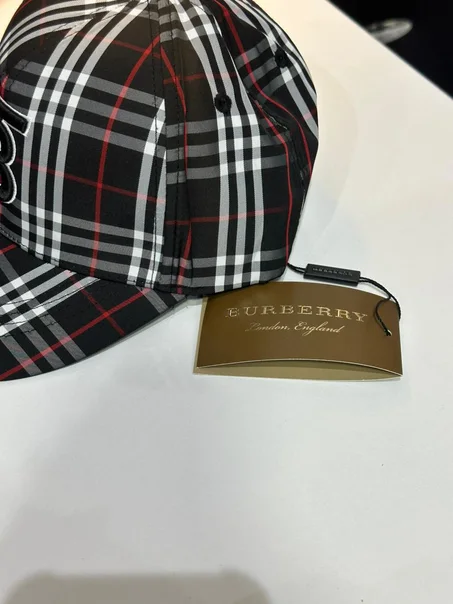 Casquette Burberry Rayé
