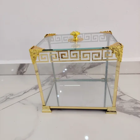 طقم علب زجاج بزخرفة الفيرساتشي