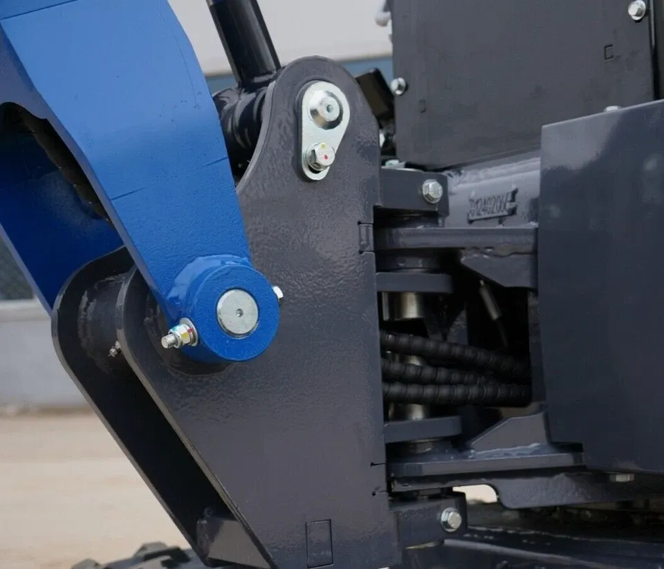 TERROR XI Mini Excavator 1 Ton Digger 13.5hp Gas Tracked Crawler B&S EPA Engine