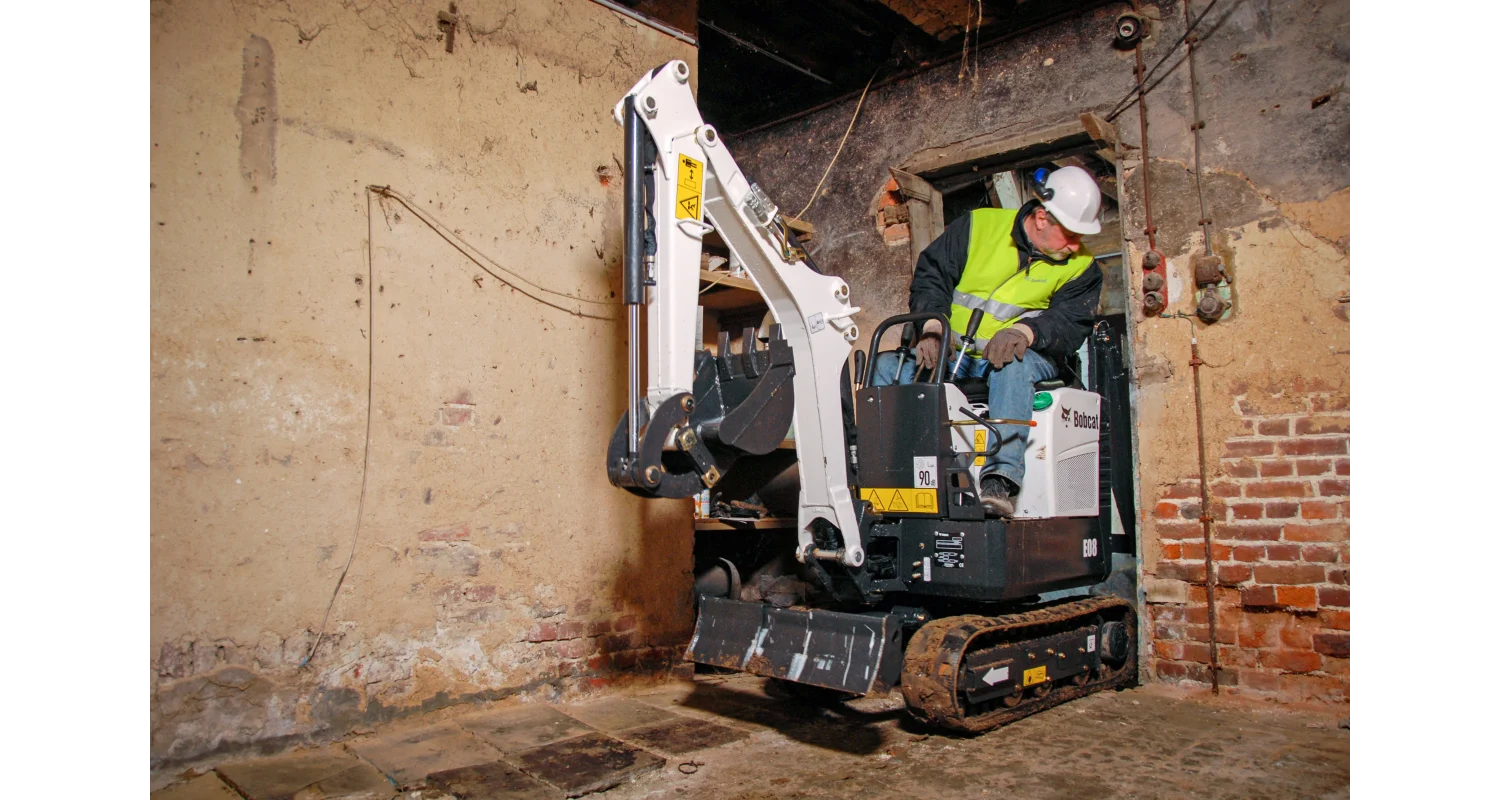 E08 Mini Excavator