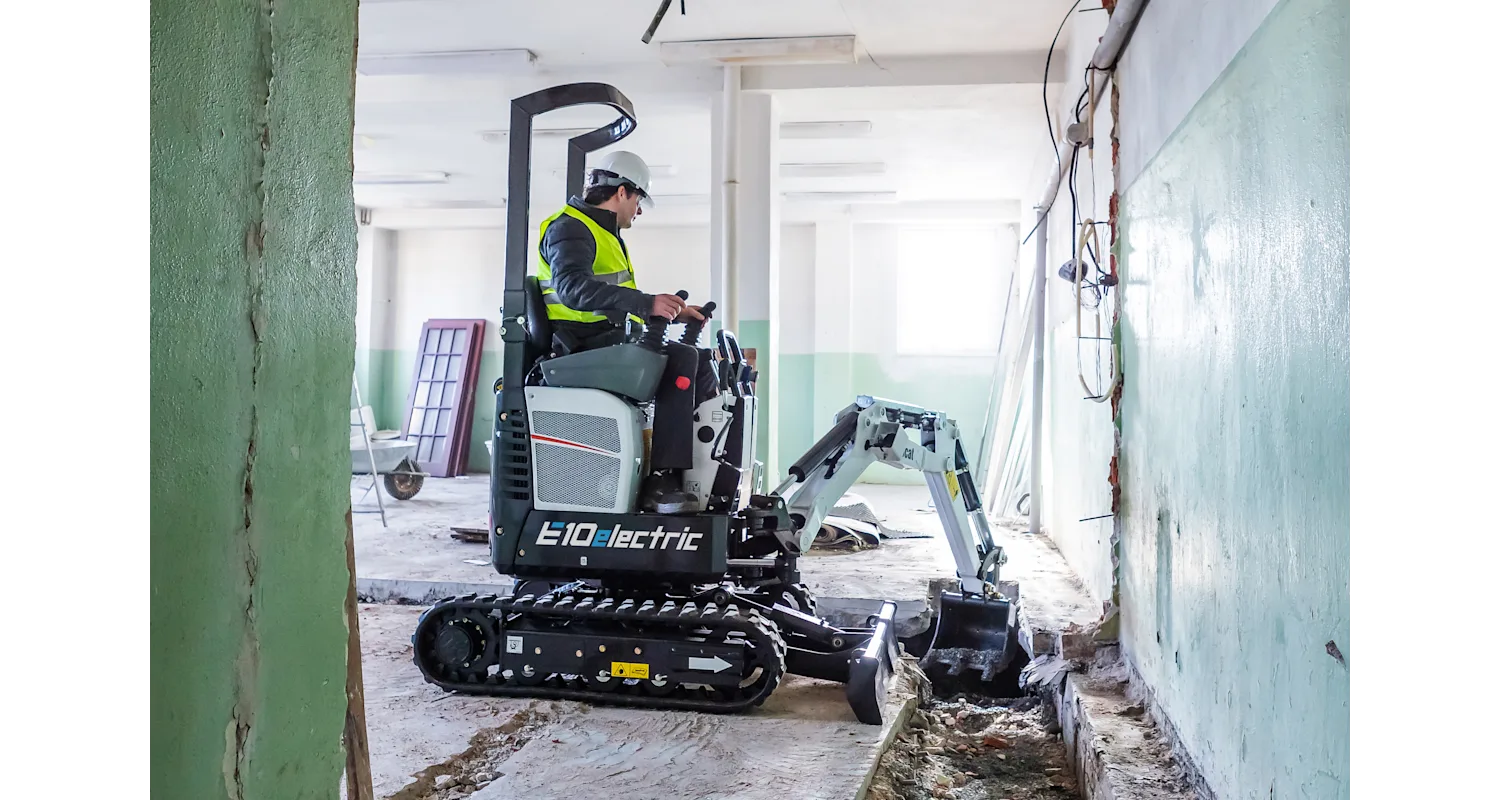 E10e Mini Excavator