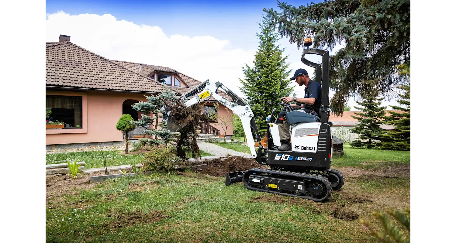 E10e Mini Excavator