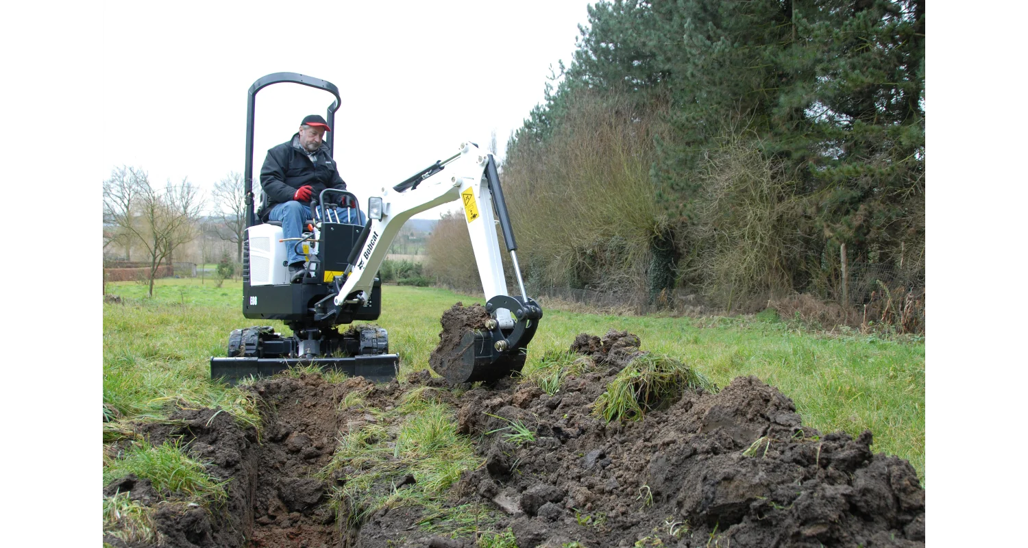 E08 Mini Excavator