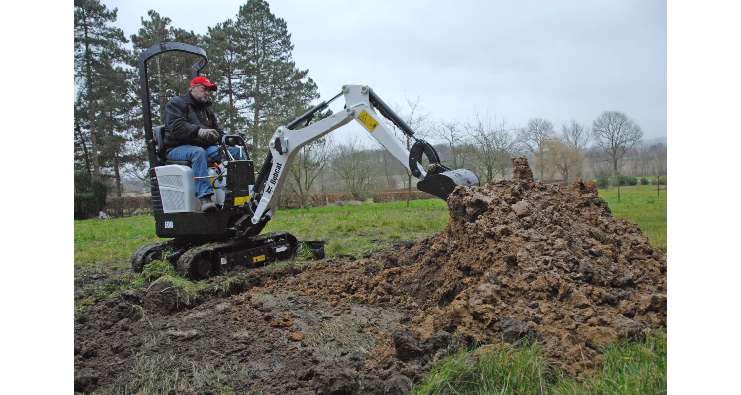 E08 Mini Excavator