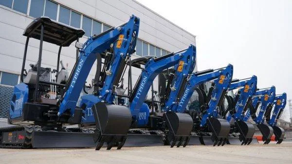 2025 4000 lb TYPHON TERROR XVII Cabin Mini Excavator Rubber Track with Kubota D902 Diesel Engine USA