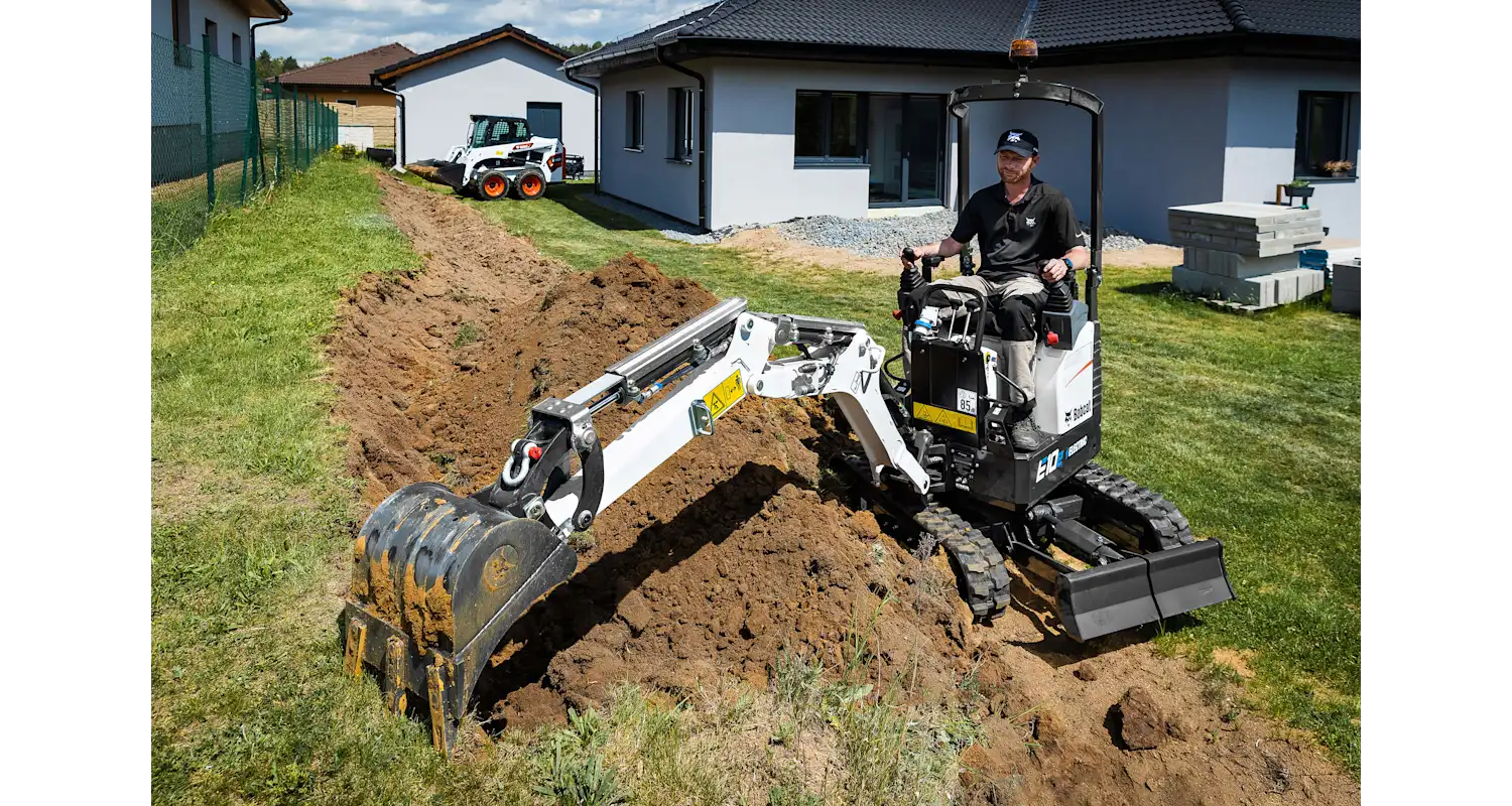 E10e Mini Excavator