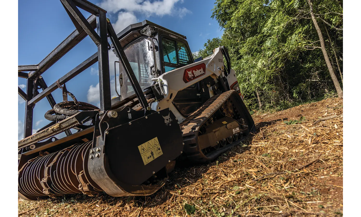 T86 Compact Track Loader