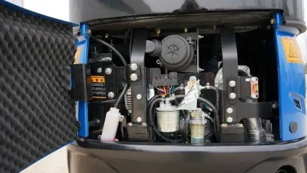 2025 4000 lb TYPHON TERROR XVII Cabin Mini Excavator Rubber Track with Kubota D902 Diesel Engine USA