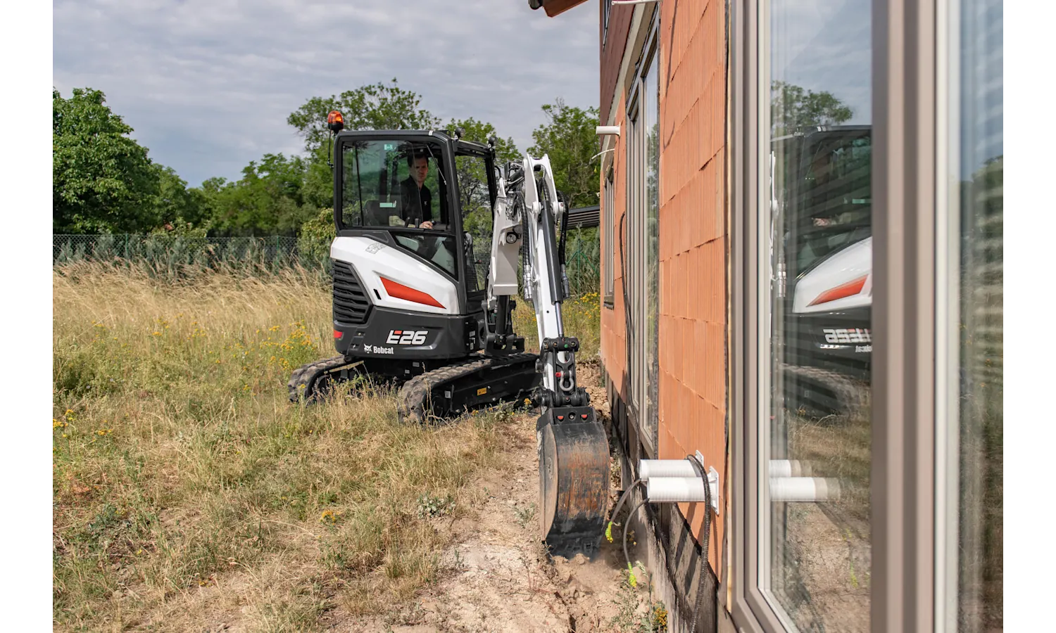 E26 Mini Excavator