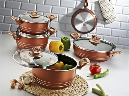 الأواني المنزلية