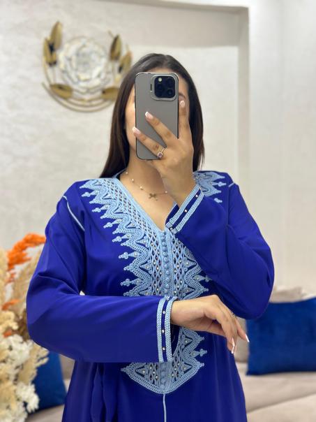 قفطان الطرز بالعقيق