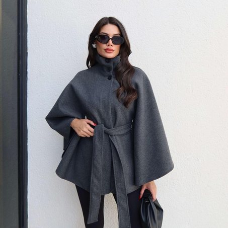 Poncho à col montant