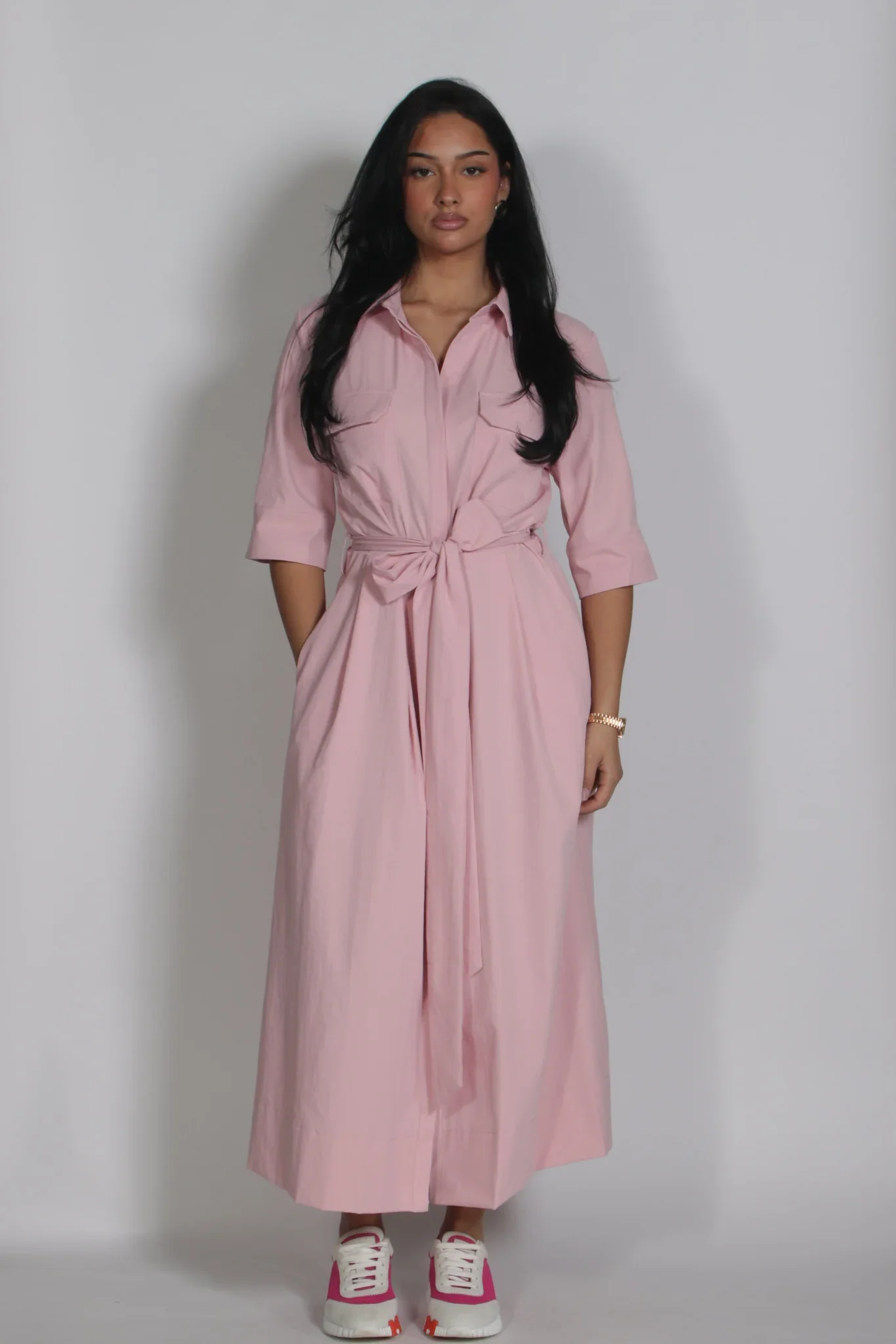 Robe Lara