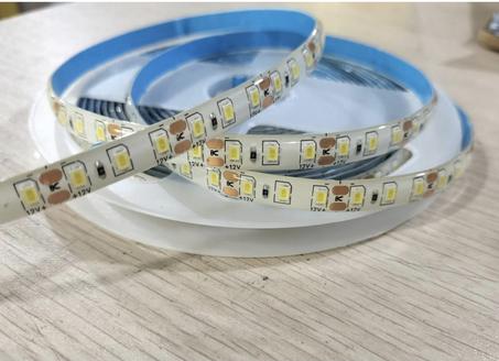 Ruban LED 120 LEDs/m – IP65 – SMD 2835 – 12V – 8mm – 15W/m – 3000K