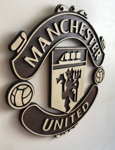 ديكور خشبي – شعار Man United