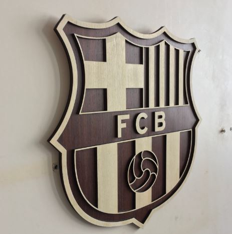 لوحة جدارية خشبية FCB