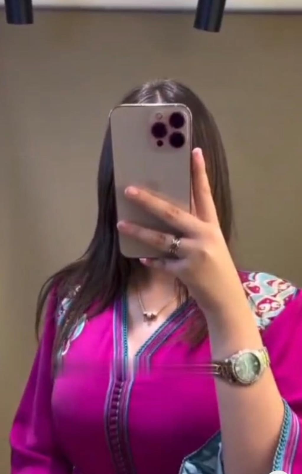 قفطان بالمضمة أنيق