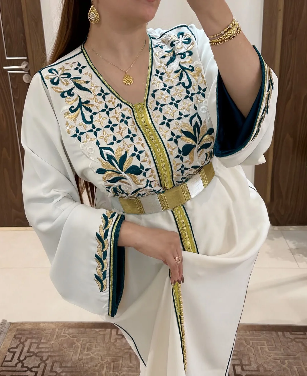 قفطان بالمضمة