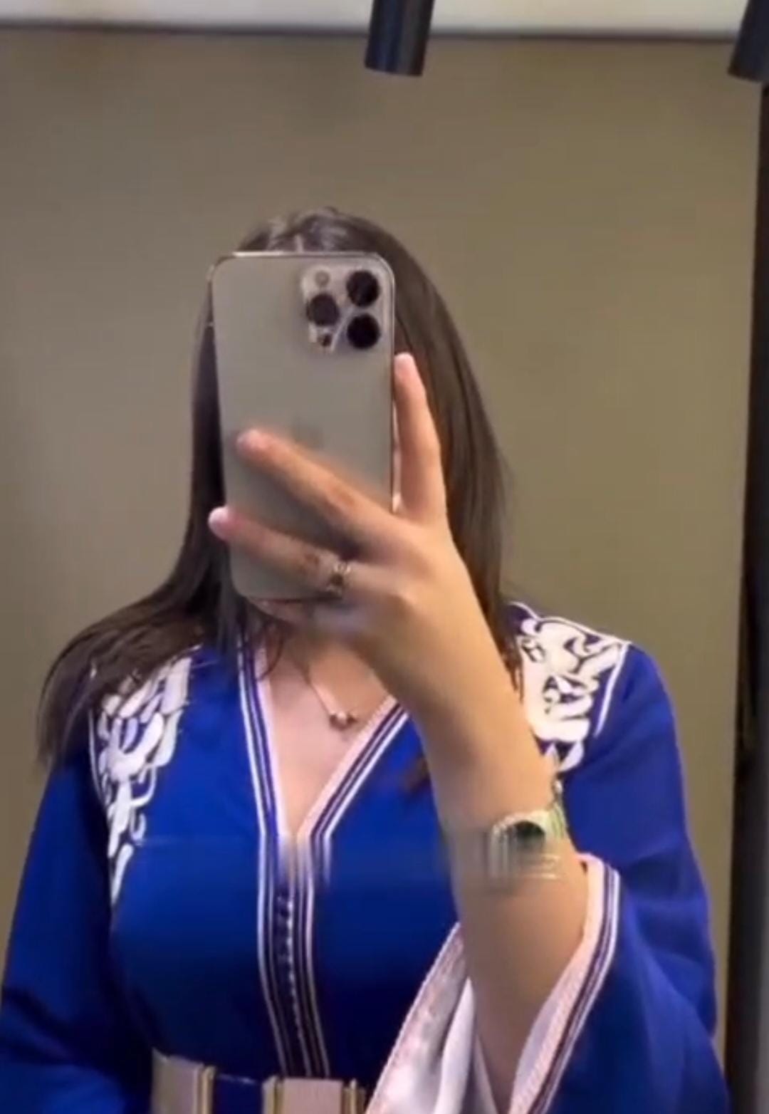 قفطان بالمضمة أنيق