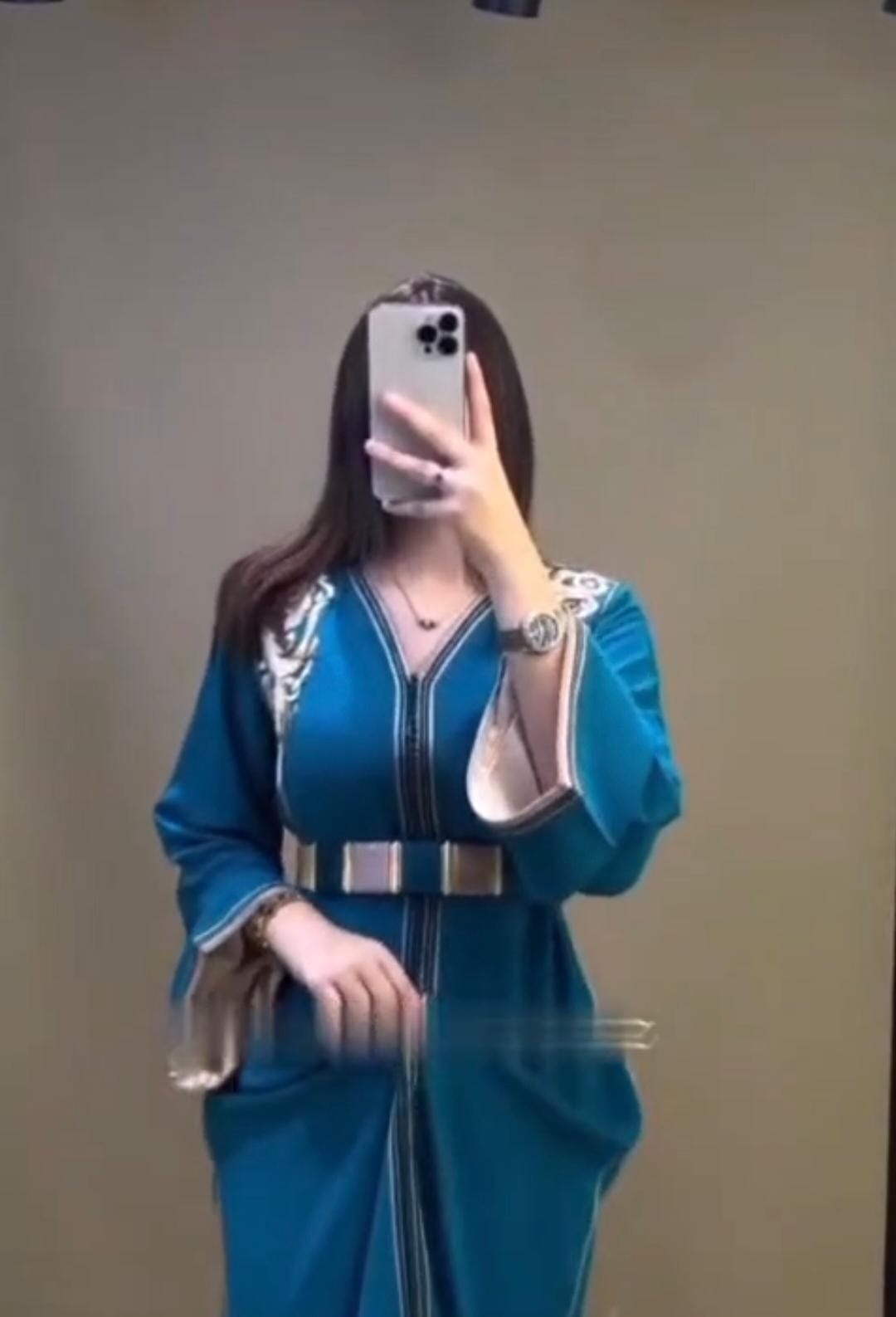 قفطان بالمضمة أنيق