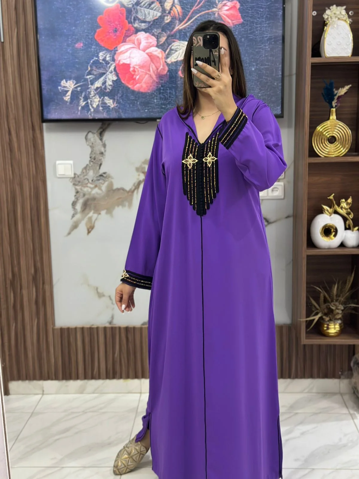 جلابة منبتة