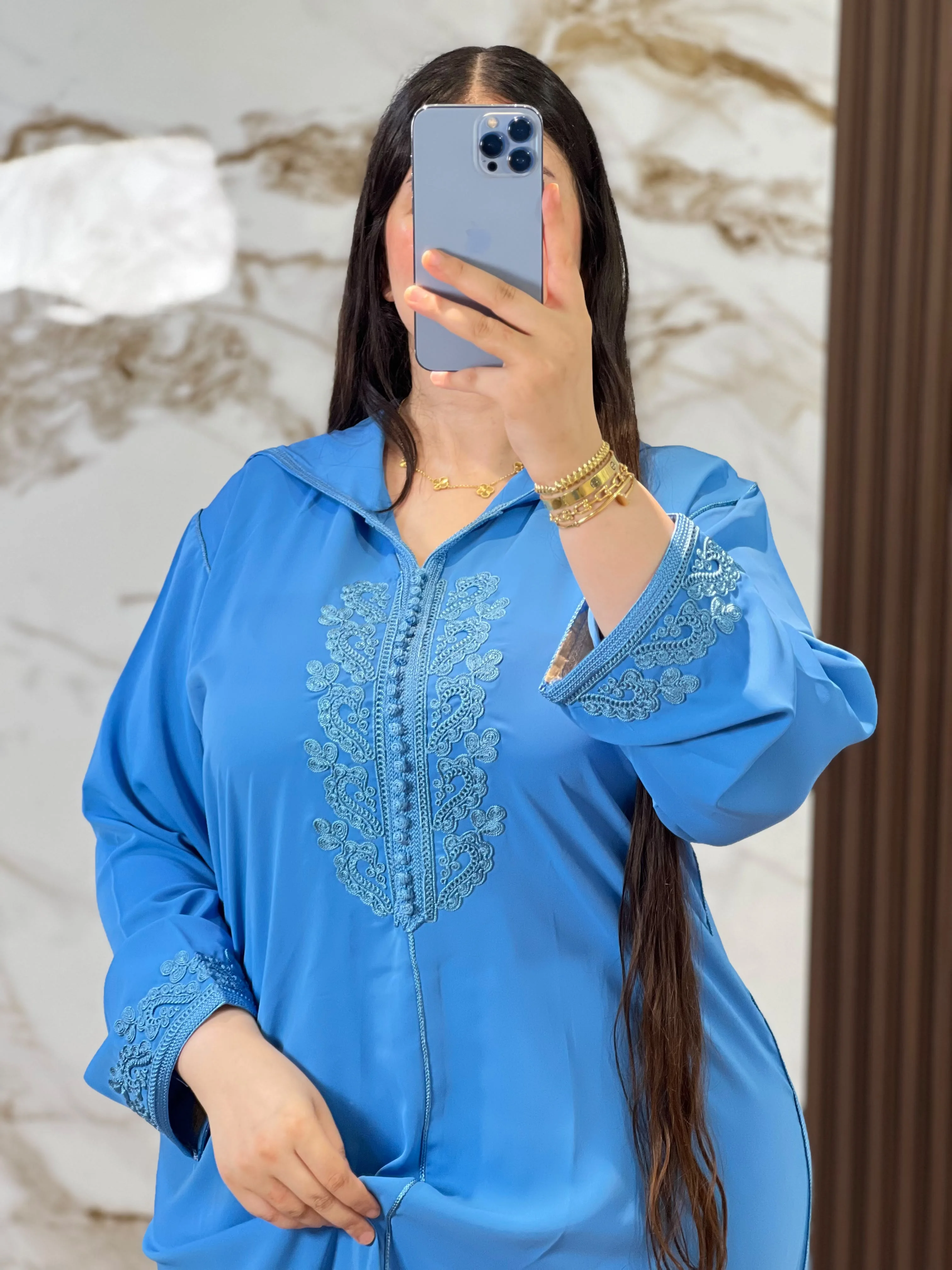 جلابة اللون ف اللون