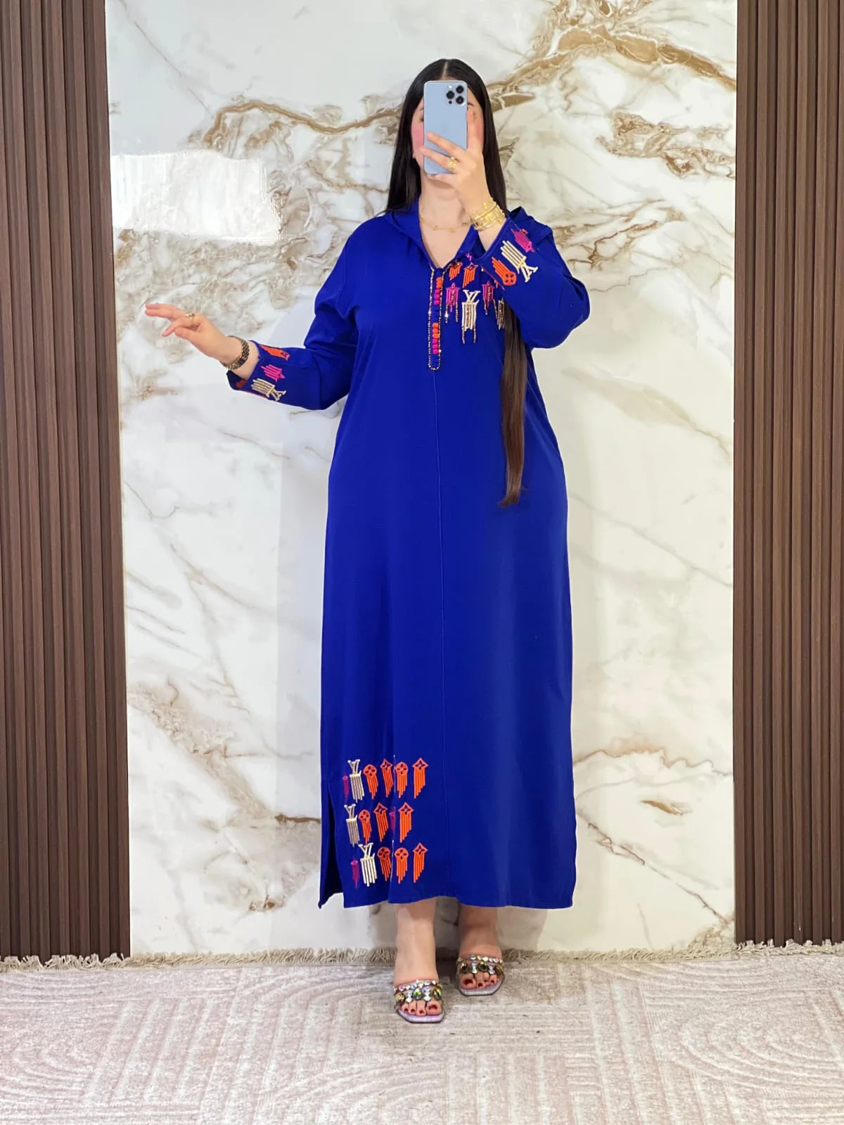 جلابة أنيقة lv