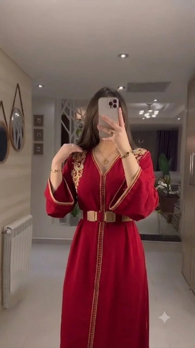 قفطان بالمضمة أنيق