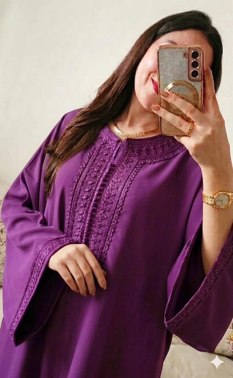 MAUVE FONCE