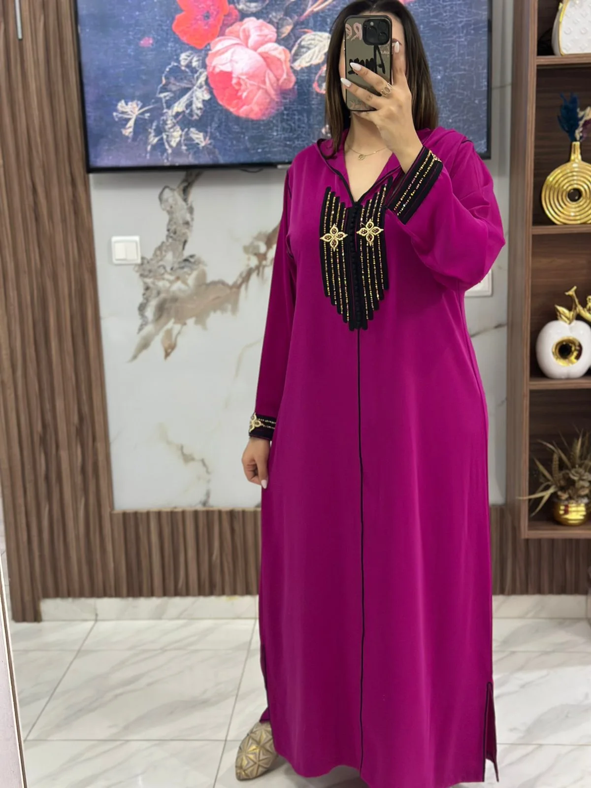FUSHIA