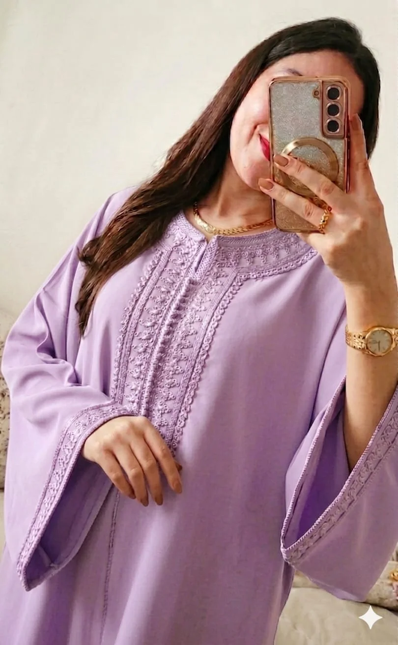 MAUVE CLAIR
