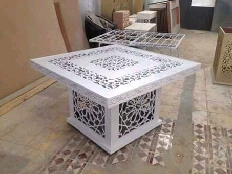 table pour traiteur. 76*76 cm hauteur 80cm