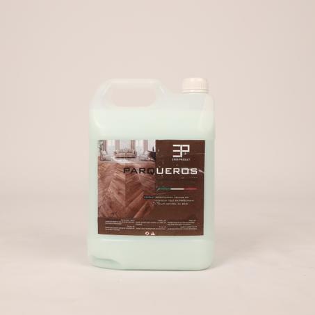Parqueros منظف الخشب