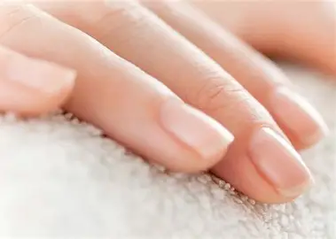 تجميل الأظافر