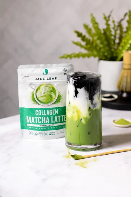 🍵✨ Matcha Collagen – مشروب الجمال والصحة في كيس واحد! 💚🌿