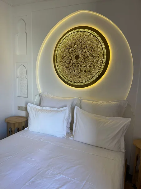 ديكور نحاسي مغربي بإضاءة LED