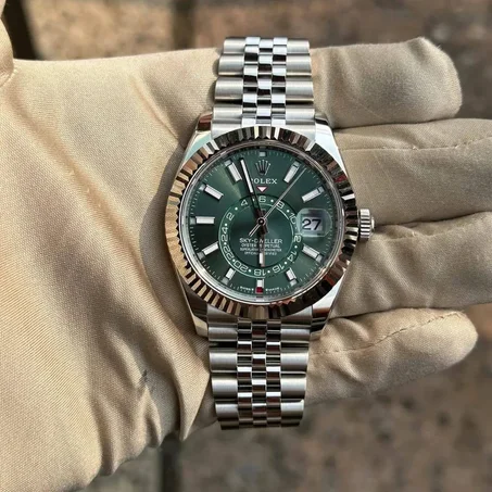 ROLEX SKY DWELER VERT