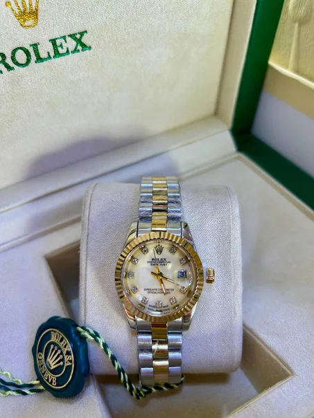 ROLEX diamanté pour femme