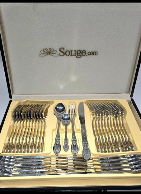 سيرفيس فاخر للمائدة  72 بيسة