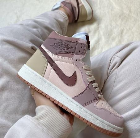 Air Jordan 1 mid Brown